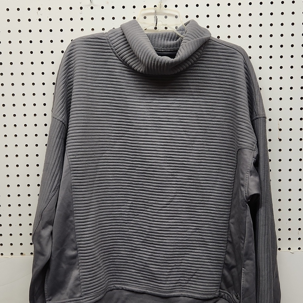 Tahari sport women's size 1x shirt